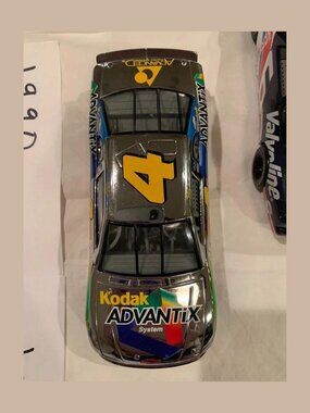 Racing Champions 1:24 NASCAR Kodak Advantix #4 Chrome 1998 Die-Cast Car Silver